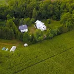 Przy Pracowni Malarstwa I Rzeźby *